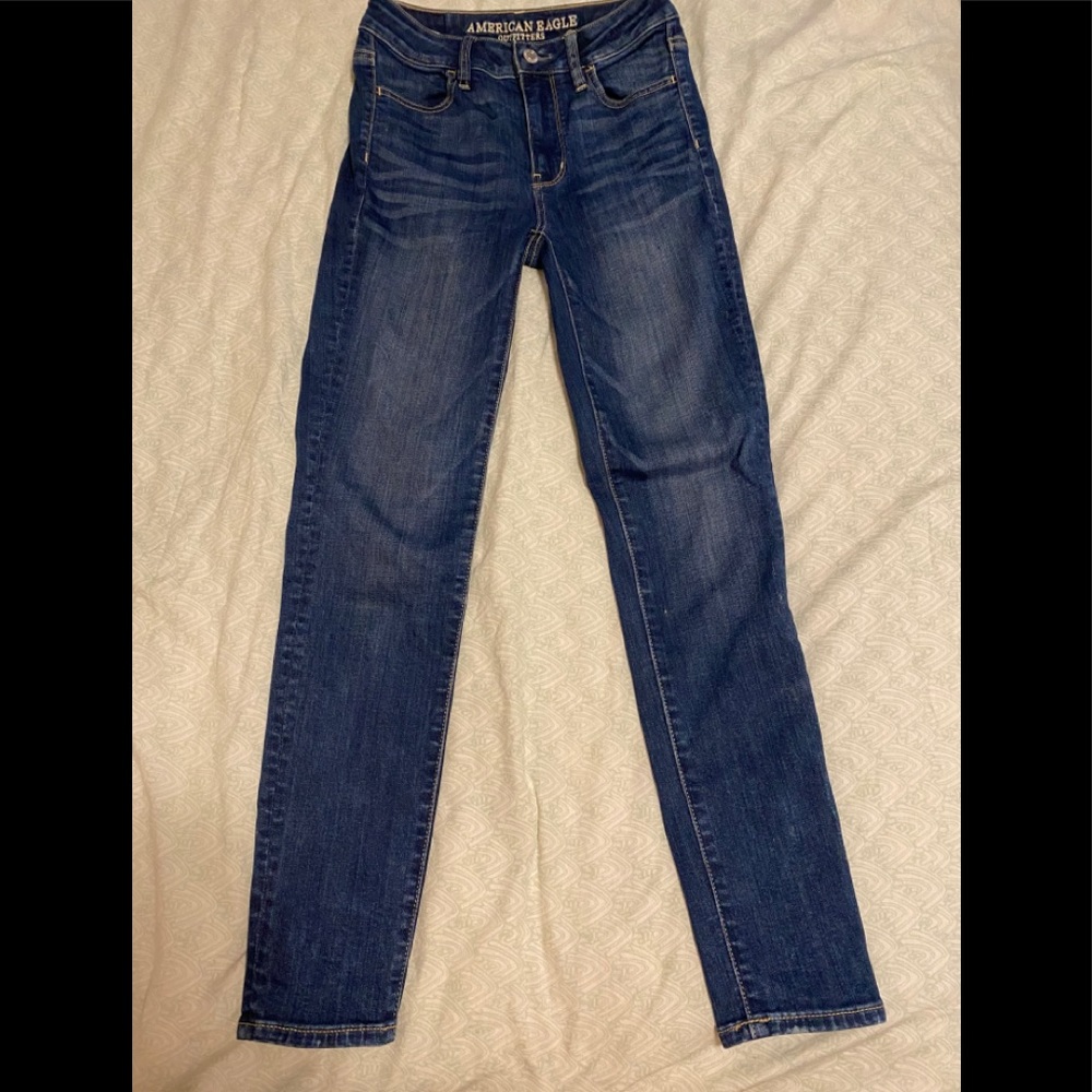 !! AMERICAN EAGLE SKINNY JEANS !!